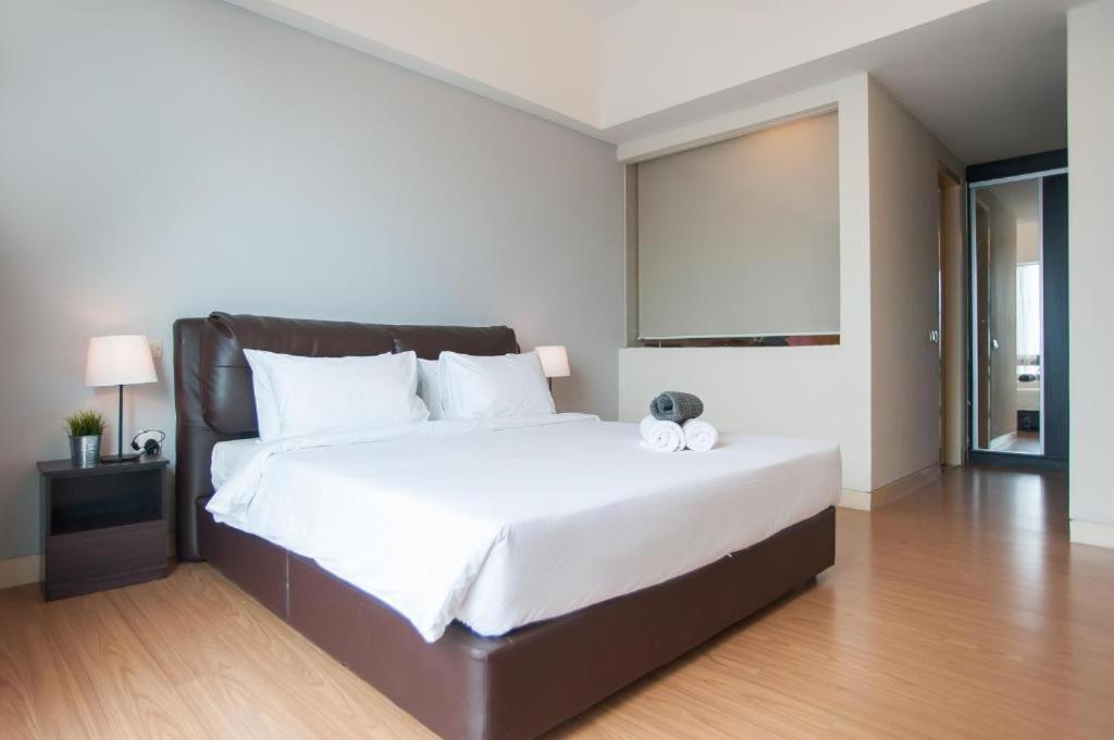 Platinum At Swiss Garden Apartment